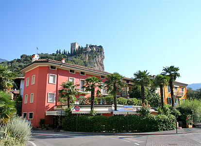 Hotel Sole Holiday - Arco - Lago di Garda